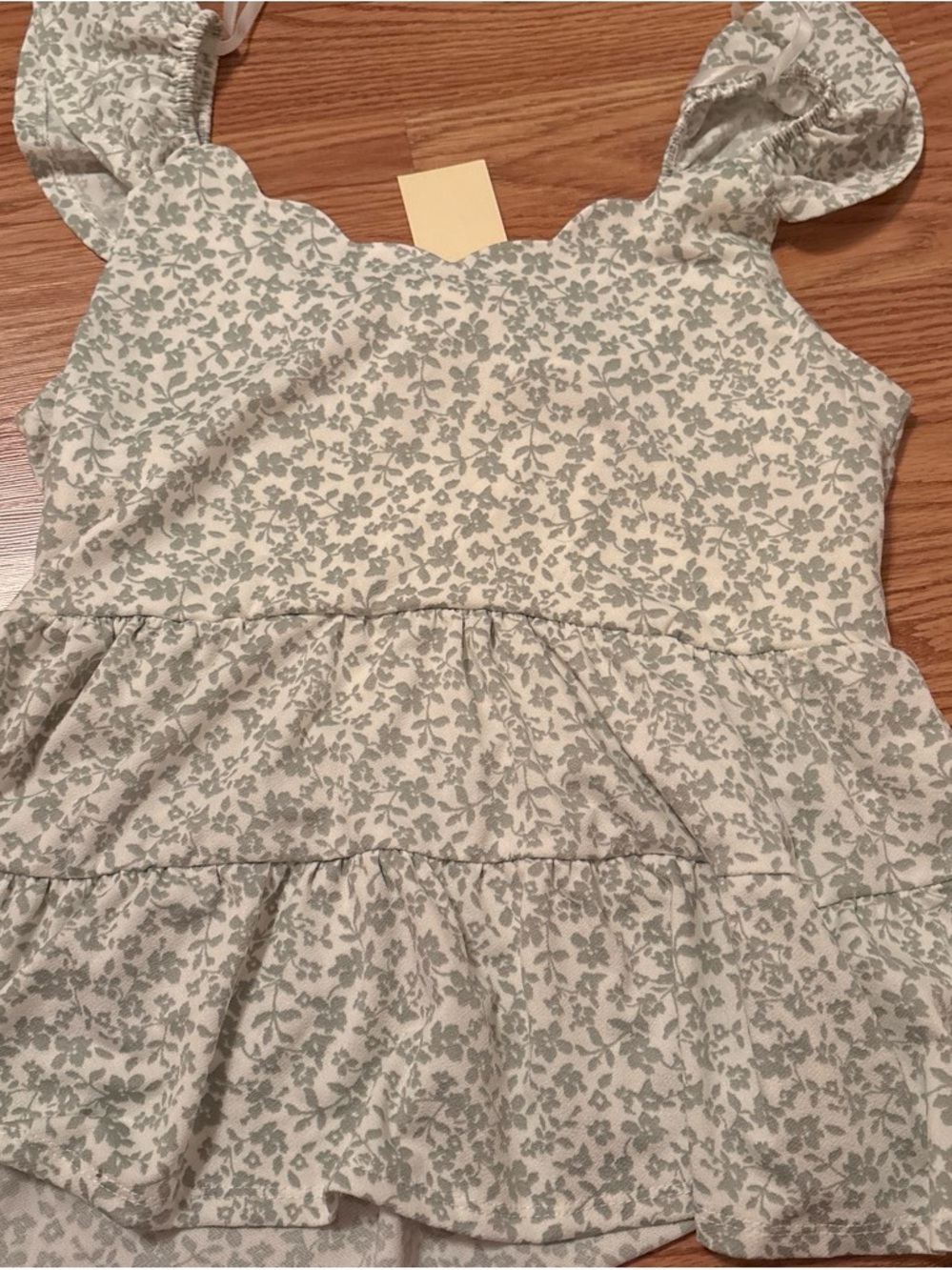 New with tags! Floral Ruffled Top in Light Sage